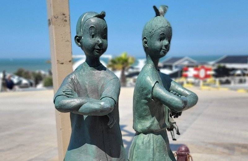 Cartoon statues of Middelkerke